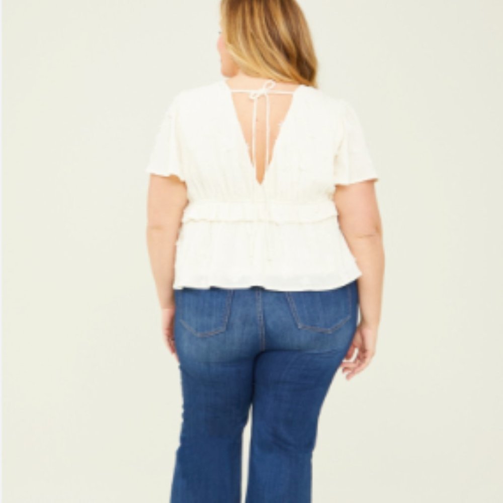 ARULA Ivory V-Neck Peplum Blouse - Picture 2 of 7